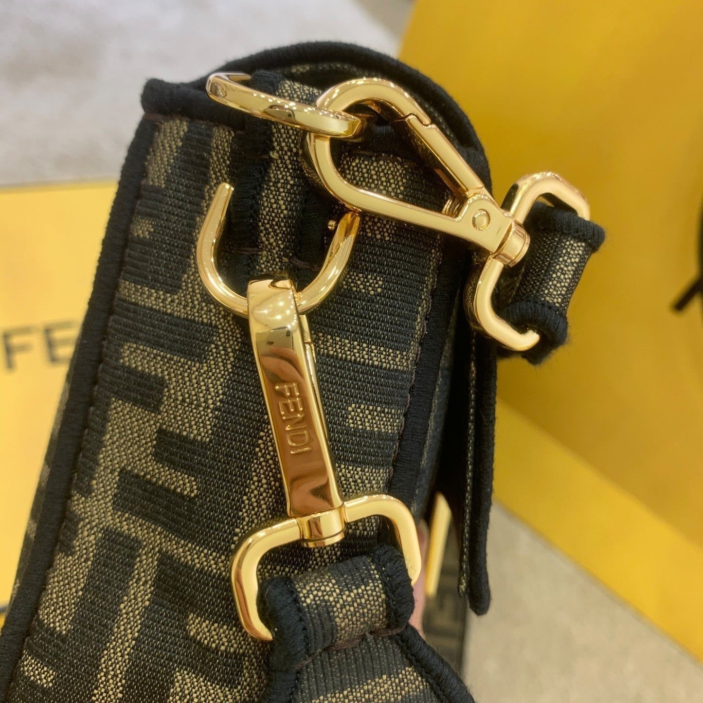 FENDI BAGUE