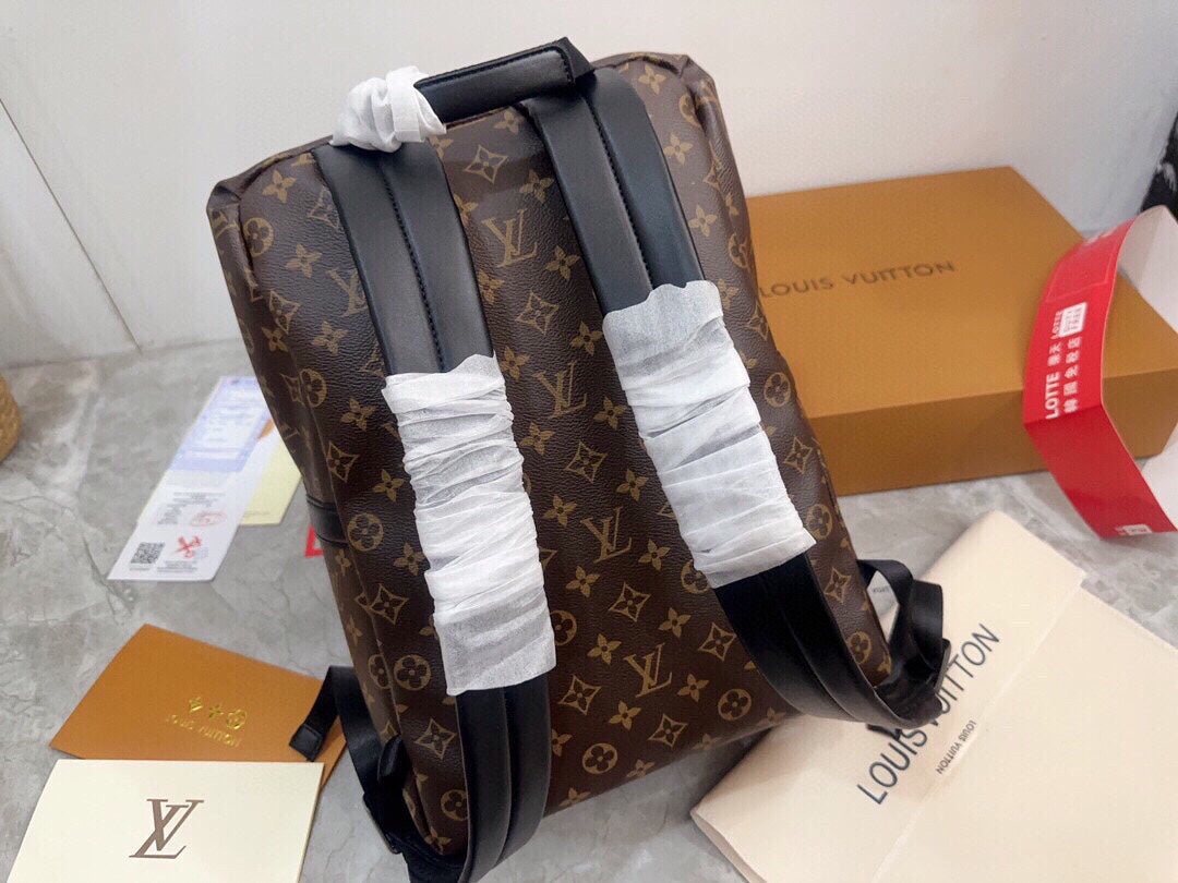 zaino LV